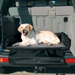 Trixie - Trixie Köpek Araba Yatağı ve Bagaj Örtüsü 95x75 Cm